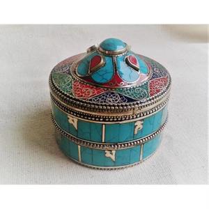 กล่องเครื่องประดับดีไซน์เนอร์โลหะสีฟ้าสุดหรูอุปกรณ์ตกแต่งสำหรับสะสมเครื่องประดับนาฬิกาและของขวัญจากอินเดีย - Product Image 1