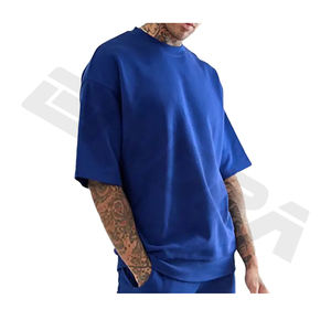 Survêtements d'été contemporains unisexe Taille XL Logo personnalisé Fusion de la mode et de la fonctionnalité Explorez votre athlète intérieur - Product Image 5