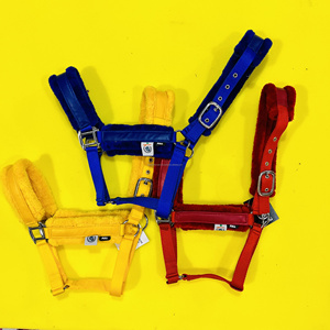 เชือกแขวนคอไนล่อนบุขนมิงค์นุ่มพร้อมอุปกรณ์สแตนเลสแฟชั่นสังเคราะห์และเชือกแขวนคอที่สวยงามมากผลิตในอินเดีย - Product Image 3