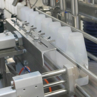 Ligne d'emballage 59 ML 100ML Bouteille Machine de remplissage, de bouchage et d'étiquetage automatique de liquides pour bouteilles