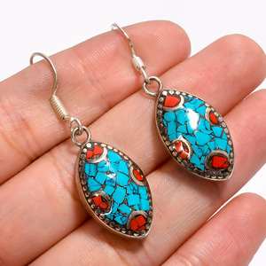 Pendientes de piedras preciosas de turquesa natural, pendientes hechos a mano nepalíes de plata tibetana, joyería alemana - Product Image 1