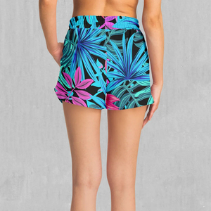 Shorts de course et de gym pour femmes, avec sublimation, design imprimé sur mesure, shorts décontractés pour femmes - Product Image 5