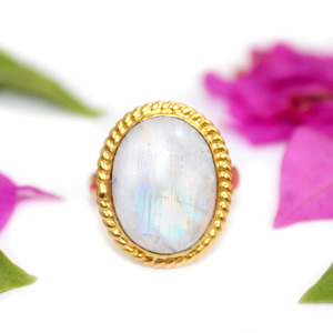 แหวนมูนสโตนสีรุ้งธรรมชาติสไตล์วินเทจโบราณเครื่องประดับทองเหลืองชุบทอง24K สำหรับผู้หญิงขายส่ง - Product Image 1