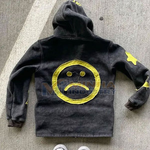 Sudadera con Capucha Bordada Desgastada para Hombre, Diseño Clásico con Detalles Bordados, Sudadera con Capucha Bordada Desgastada para Hombre - Product Image 6