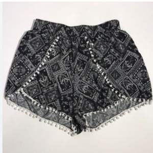 Shorts de plage décontractés pour femmes, de haute qualité, respirants, droits, en coton imprimé, design personnalisé, taille haute, avec poche - Product Image 2