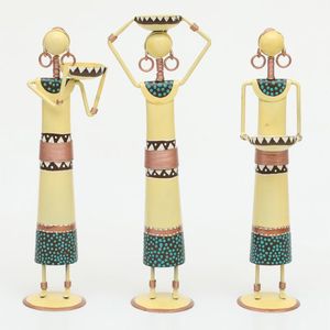 Juego de 3 piezas de decoración de mesa Cosmo Dolls - Product Image 3