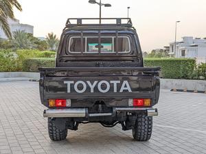 Tai Nạn Miễn Phí Cho Land Cruiser Đôi Cabin Pickup 4.5L Diesel LHD Tự Động Hộp Số Da Ghế Tối Nội Thất Phía Sau Cho Bán - Product Image 3