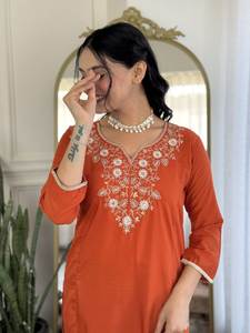 ชุดเสื้อกางเกงผ้าชินอนคุร์ติวิสคอลบริสุทธิ์พร้อมงานปัก | Chanderi cotton dupatta | S-XXL | ชุดประจำชาติสำหรับผู้หญิง - Product Image 2