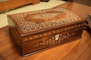 Cadeaux islamiques Mosquée du croissant Sadaquah Box Ramadan Tirelire en bois Eid Mubarak avec comptoir - Product Image 3