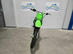 NUEVA Kawasaki KLX <span class=keywords><strong>140R</strong></span> <span class=keywords><strong>F</strong></span> 2026, Motocicleta Todoterreno - Product Image 2