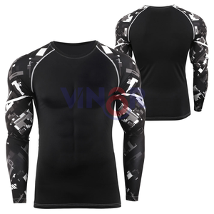 OEM ODM Services Hombres Slim Fit Rash Guard Manga larga Transpirable Spandex Material de poliéster Tamaño adulto Anti-UV en venta - Product Image 1