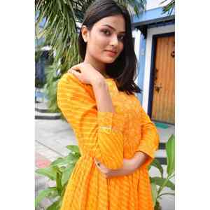 <b>Women's</b> Yellow Lehariya Anarkali <b>Kurta</b> Bollywood-Style Ethnic Cotton Salwar Suit Hand-Printed Jaipur Artisans Casual India - Product Image 4