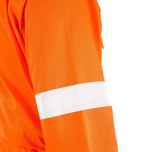 Combinaison de travail industrielle en tissu respirant, facile d'entretien, haute visibilité, adaptée à la maintenance et aux travaux utilitaires. - Product Image 3