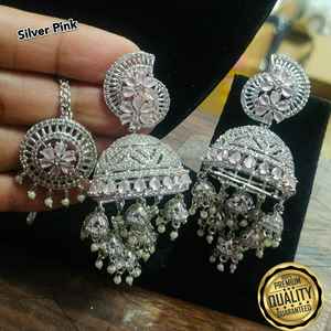 Ensemble de boucles d'oreilles de mariée Jhumki avec Maang Tikka en diamant américain pour femmes Bijoux de fête traditionnels Argent Rose Rose Jhumkas - Product Image 3