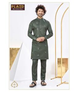 Kurta en soie douce tissée à la main pour hommes avec broderie unique inspirée des traditions ethniques d'Inde - Product Image 1