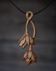 COLLIERS SONO POUR FEMMES HOMMES NATUREL GRAND BOHO TRIBAL SONO Pendentif EN BOIS sur cordon réglable Collier fait main - Product Image 1