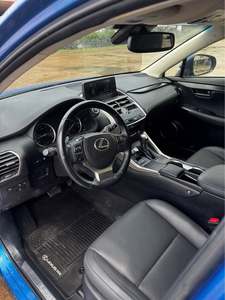 รถ Lexus NX 300 Luxury Sport Utility ปี 2019 มือสอง สภาพดี - Product Image 3