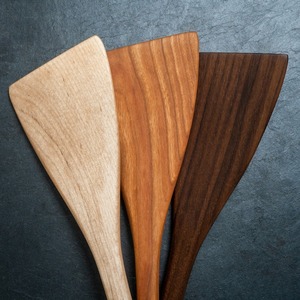 Cuillère en bois de qualité supérieure WONDER OVERSEAS de 12 pouces pour les aliments, pour les mariages - Product Image 1