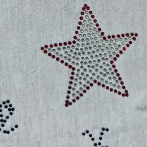 Survêtement unisexe personnalisé en coton épais 100 % avec cordon de serrage, bicolore et poches latérales sur le sweat à capuche - Product Image 3