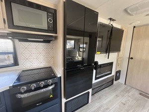 Vendedor verificado para P-R-I-M-E Time A-v-e-n-g-er 2-7-RBS Usado 2025 - Product Image 3