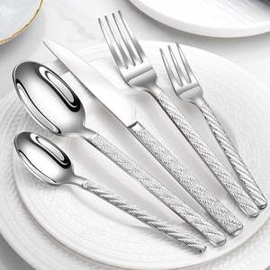 Juego de Cubiertos de Acero Inoxidable Hecho a Mano, Diseño Artesanal Antiguo para Fiestas, Comedor, Pieza de Colección, Ligero y Fácil de Usar - Product Image 4