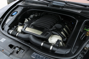 Vehículo Usado a Precio Accesible - Volante a la Izquierda |   Volante a la derecha |   PORSCHE CAYENNE GTS 2010 - Product Image 5