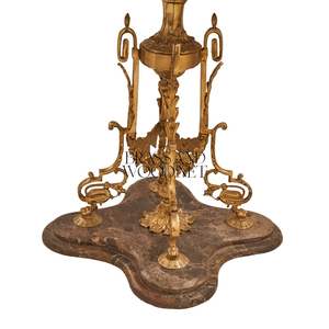 Mesa Auxiliar Redonda de Lujo con Tapa de Mármol Marrón, Pedestal de Latón Dorado Fundido a Mano e Incrustaciones de Porcelana para Decoración de Esquinas de Palacios - Product Image 6