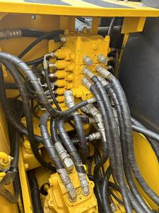 Pelleteuse sur chenilles d'occasion Komatsu PC130 2024 Modèle de moteur Offre Spéciale d'occasion au Japon - Product Image 2