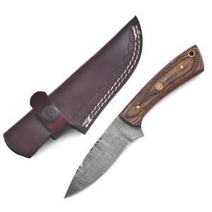 มีดล่าสัตว์ทำมือเหล็กดามัสกัส ด้ามไม้ ปลอกหนัง |   มีดเอาตัวรอดสำหรับตั้งแคมป์กลางแจ้งแบบ OEM - Product Image 1