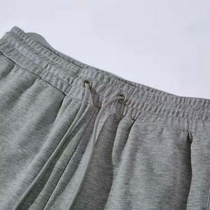 กางเกงขาสั้นออกกำลังกายสำหรับผู้ชายกางเกงผ้าฝ้าย100% แนวสตรีททรงสปอร์ตแบบลำลองปักโลโก้เอวยางยืด - Product Image 3