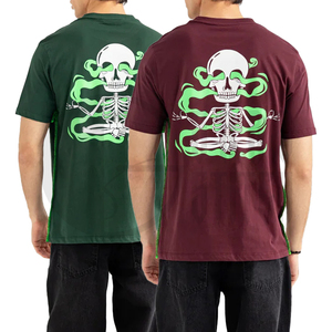 Camiseta de Manga Corta para Hombre con Estampado de Calavera, 100% Algodón, Cuello Redondo, Corte Regular Informal, Ecológica, con Ribete en Contraste y Estampado en la Espalda - Product Image 1