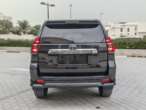 รถยนต์โตโยต้า TXL Prado SUV ปี 2018 มือสอง - Product Image 2