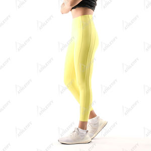 Leggings de yoga à taille élastique, coupe flexible, à la mode, résistants aux squats, parfaits pour la course à pied et les vêtements de sport. - Product Image 4
