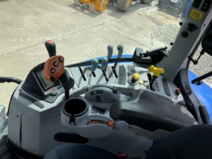 Tractor 2017 NH T6.180 más vendido completamente inspeccionado con pegatina EPA envío rápido a nivel nacional - Product Image 5
