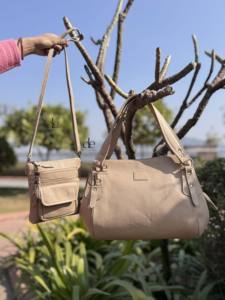 Ensemble de deux sacs à main en cuir véritable, sac fourre-tout et sac bandoulière, sac à main élégant, vente la plus chaude, derniers sacs de créateurs pour femmes, multi-usages - Product Image 3