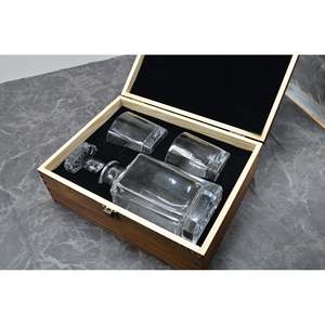 6-Pack Two Old Fashioned Whisky Cups and One Decanter <b>Set</b> - Product Image 3