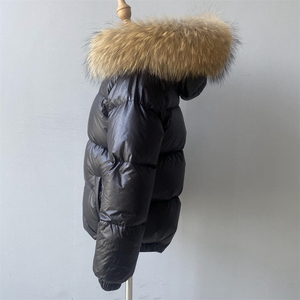 เสื้อแจ็คเก็ตเด็กผู้หญิงผู้ชายแบบพัฟเฟอร์บับเบิ้ลขนเป็ดแท้ แต่งขนเฟอร์แท้ที่คอ มีฮู้ด สกรีนโลโก้ได้ หรูหรา สำหรับฤดูหนาว - Product Image 4