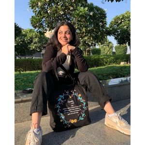 Bolso Tote Grande con Cremallera Cynefin, Color Sólido, Bordado Artístico, Algodón y Poliéster, Bolso Tote Portátil, el Mejor Bolso para Mujer para Viajar y Visitar - Product Image 4