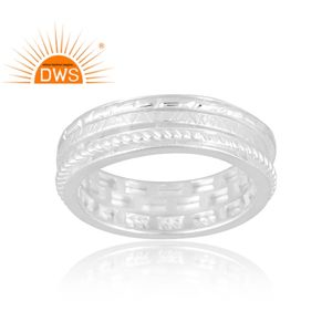 Nuevo diseño de anillo de banda de plata esterlina, joyería de diseño personalizado para mujer, regalo para ella. - Product Image 1
