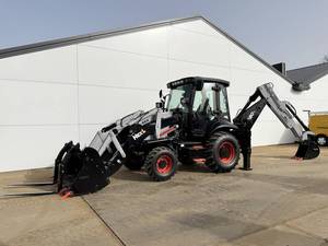 Chargeuse-pelleteuse télescopique d'occasion HexL 420x 4x4 avec moteur Yanmar, pompe hydraulique KYB, 102 CV, boîte de vitesses haute efficacité - Product Image 3