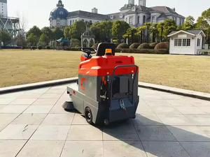 Nettoyeur de sol Automat DASS SW 300K Sèche-linge et balayeuse avec moteur et engrenage-Nettoyeur large zone à piles AC 220V OEM - Product Image 4