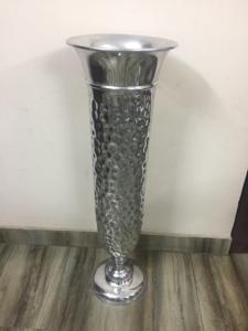 TVAKM-1007 élégant contemporain noël fleur Vase Durable en aluminium fer table fêtes décor à la maison pièce centrale taille M - Product Image 4