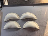 Machine automatique à raviolis, machine à empanadas, machine à tortellini italiens, machine à dumplings, machine à samosas en vente