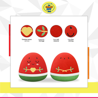 Vente à l'échelle mondiale de jouets islamiques de qualité supérieure 20cm oreiller en peluche en forme de fruit de pastèque pour les cadeaux de l'Aïd et du Ramadan au prix de gros