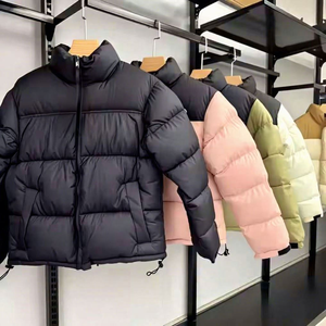 Veste d'hiver matelassée personnalisée pour hommes, noire, à col montant, alternative au duvet, vente en gros, fabricant et fournisseur - Product Image 1