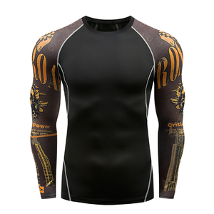 Vente en gros Custom Sublimation Rash Guard Hommes et Femmes Jiu Jitsu MMA BJJ Rush Guard Black Design by You! - Product Image 1