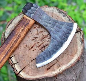 Hachas de acero damasco de alta calidad Uso multiusos Mango de madera de diferentes colores Precio de fábrica Diseño industrial más popular - Product Image 6