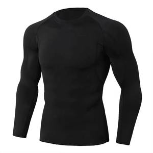 Nouveau élégant de haute qualité personnalisé Rash Guard pour hommes meilleure vente vêtements d'entraînement Slim Fit hommes Rash Guard - Product Image 3
