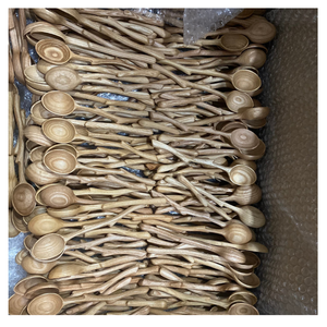 Cuchara de cocina de madera vietnamita grabada personalizada, utensilio ecológico con soporte de precios a granel - Product Image 3