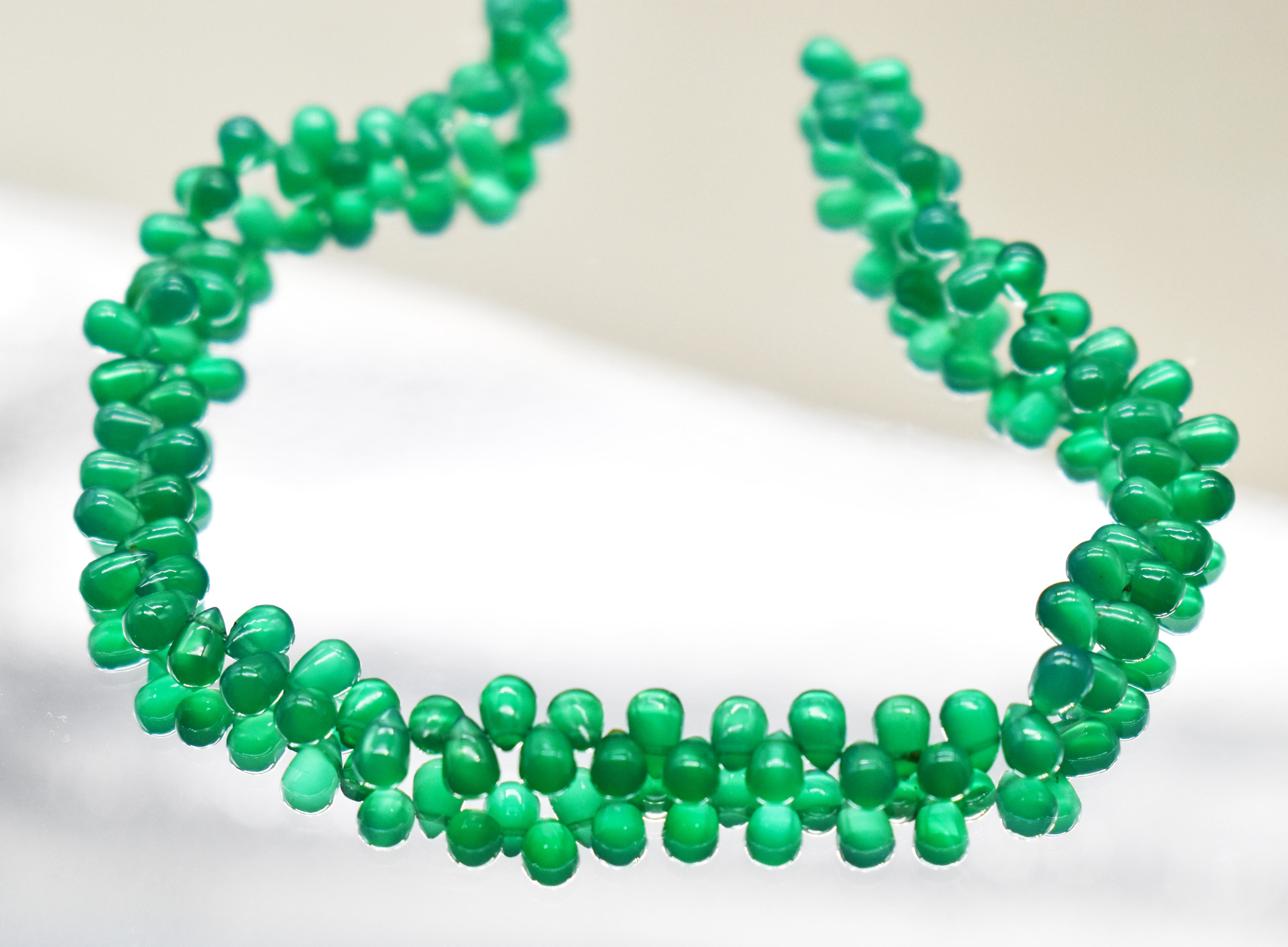 สีเขียว